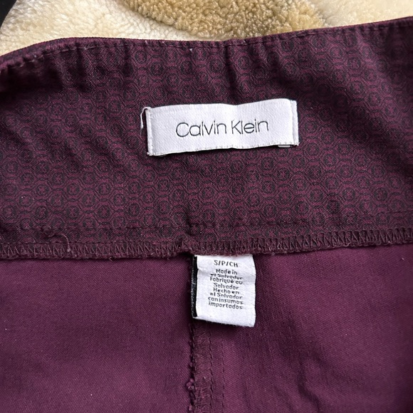 Calvin Klein maroon pants - Picture 4 of 5
